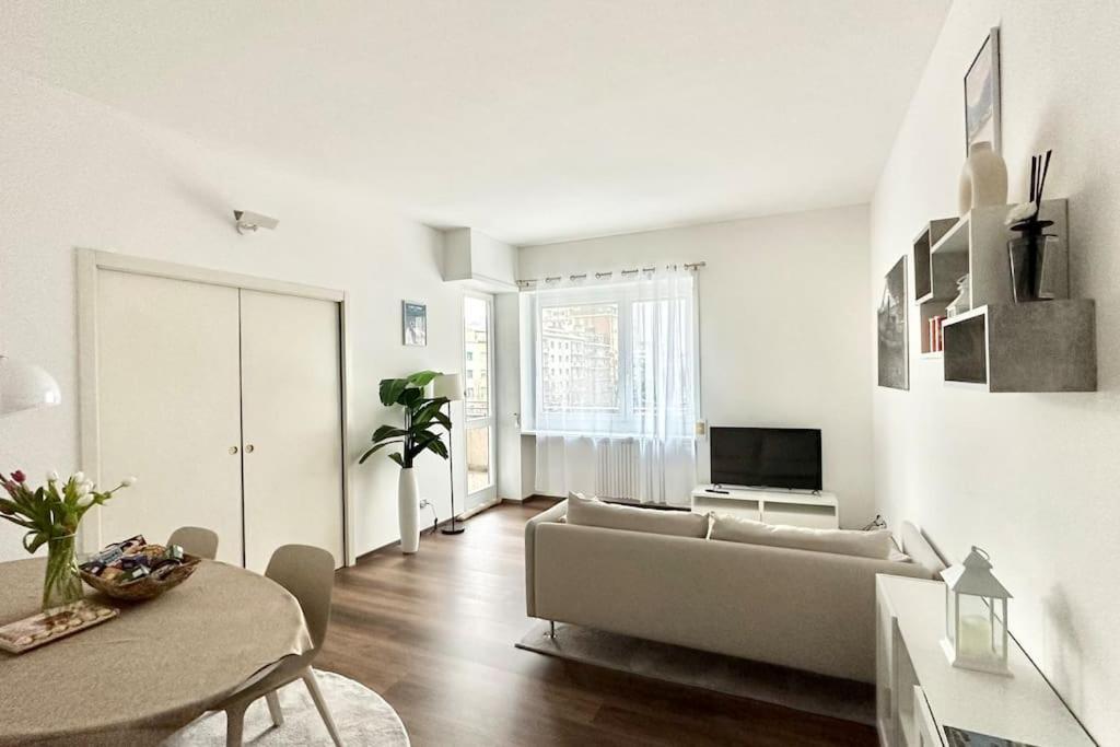 Luxury Apartment With View Como Exterior foto